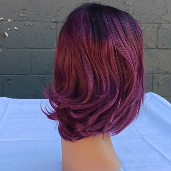 NWT Burgundy synthetic wig with hair net - Picture 4 of 10